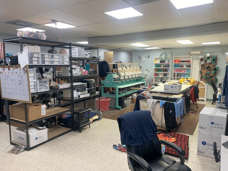 More Photos Of 3136 W 111th St, Chicago Storefront For Sale