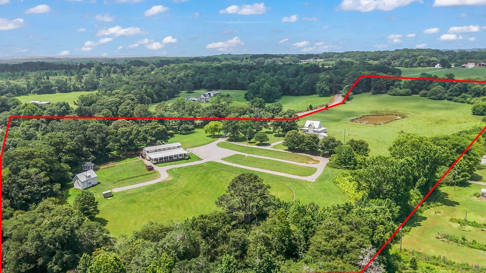 More Photos Of 74 Gore Rd, Boaz Restaurant For Sale