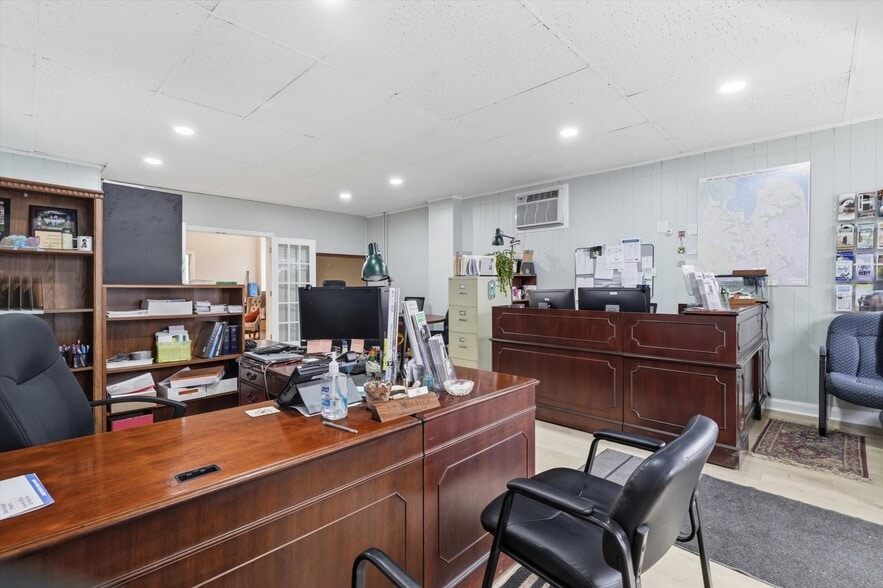 More Photos Of 2600-2602 Brownsville Rd, Pittsburgh Storefront Retail Residential For Sale