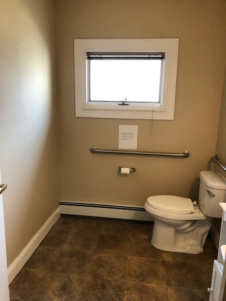 More Photos Of 3157 Mechanicsville Rd, Bensalem Medical For Sale