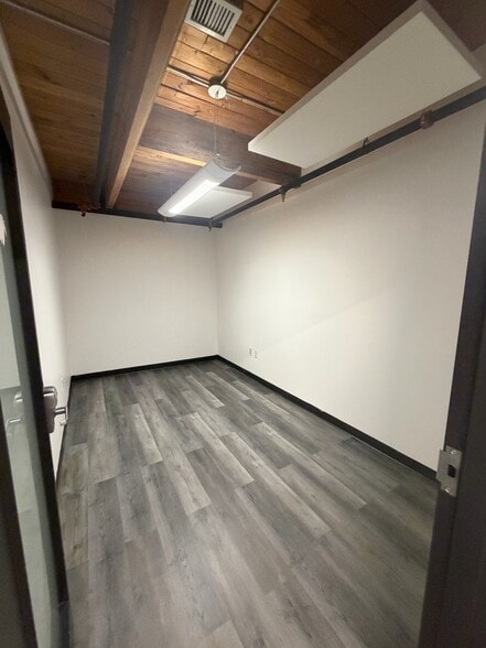 More Photos Of 502-506 E Atlantic Ave, Delray Beach Storefront Retail Office For Lease
