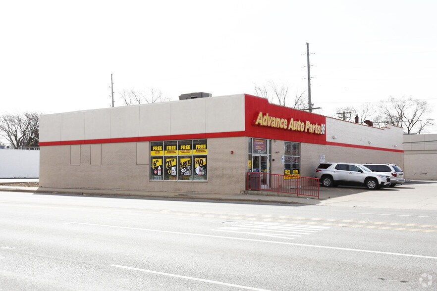 More Photos Of 272-276 E 147th St, Harvey Freestanding For Lease