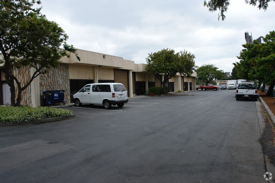More Photos Of 101 Industrial Rd, Belmont Unknown For Lease