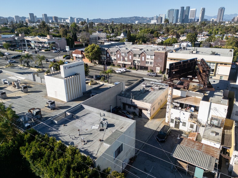 More Photos Of 2245-2251 Westwood Blvd, Los Angeles Storefront For Sale