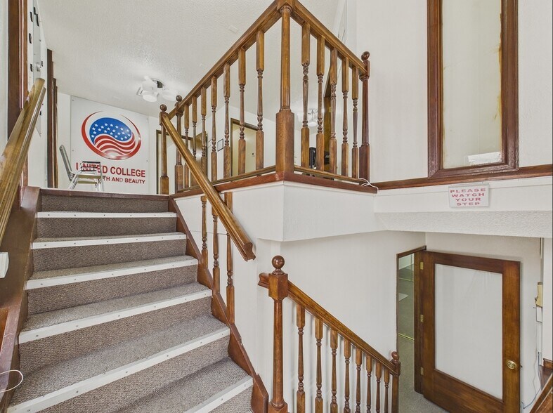 More Photos Of 4219 S Broadway, Englewood Medical For Sale