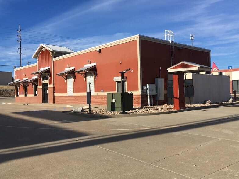 More Photos Of 4828 Osage Beach Pkwy, Osage Beach Fast Food For Lease