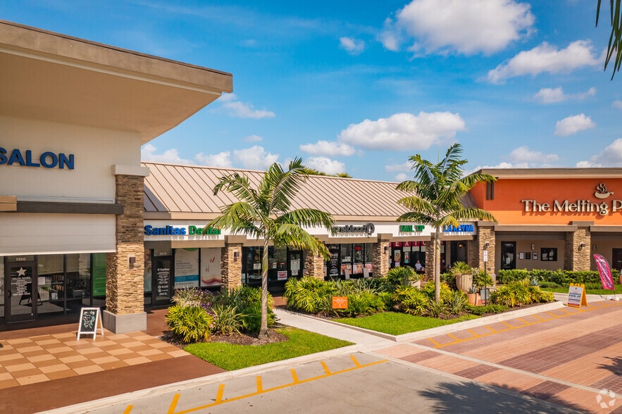 More Photos Of 5524-5986 Flamingo Rd, Cooper City Unknown For Lease