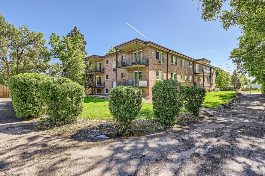 More Photos Of 1363 Pierce St, Lakewood Apartments For Sale