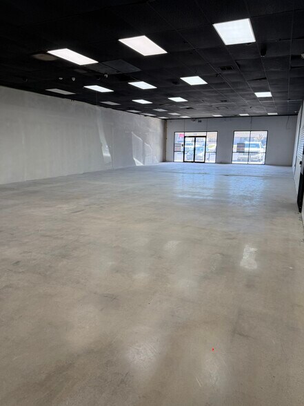 More Photos Of 8501-8507 S Western Ave, Oklahoma City Unknown For Lease