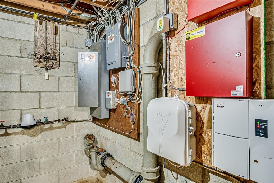 More Photos Of 167-169 N Main St, Milltown Office Residential For Sale