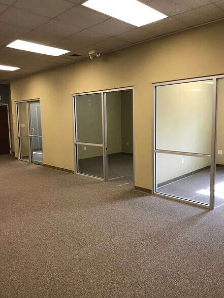 More Photos Of 550 Long Point Rd, Mount Pleasant Office For Sale