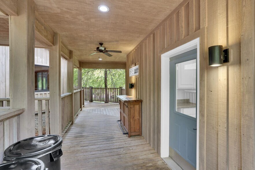 More Photos Of 1530 Buck Hill Rd, Ridgeway Industrial For Sale