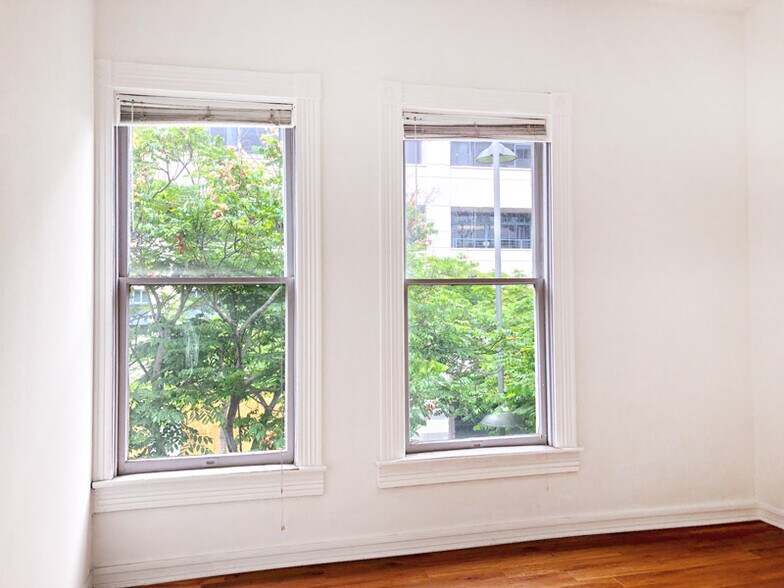 More Photos Of 119-131 Broadway, Santa Monica Office For Lease