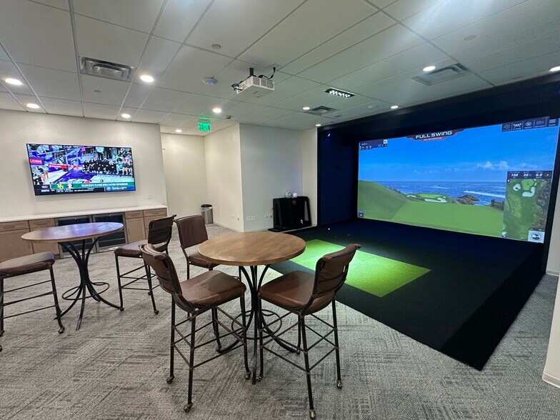 More Photos Of 1600 Stout St, Denver Medical For Lease