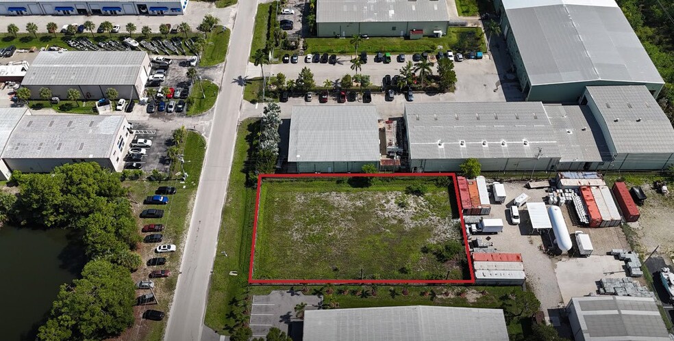 Primary Photo Of 2513 NE 9th Ave, Cape Coral Land For Sale