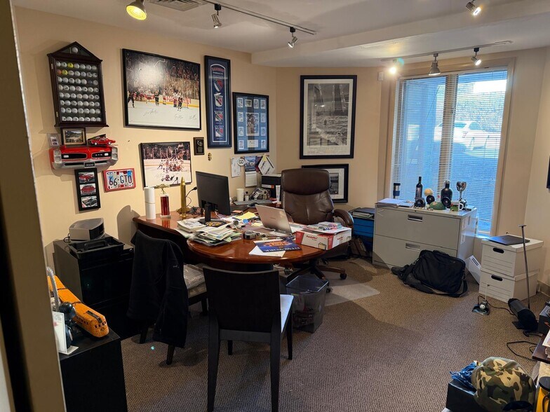 More Photos Of 321 N Main St, New City Office For Lease