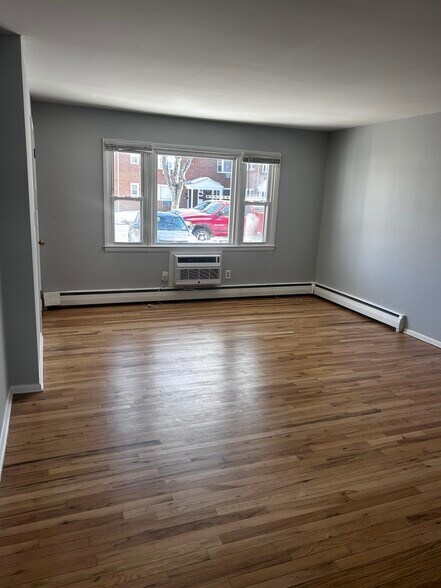 More Photos Of 407 Brick Blvd, Brick Apartments For Sale