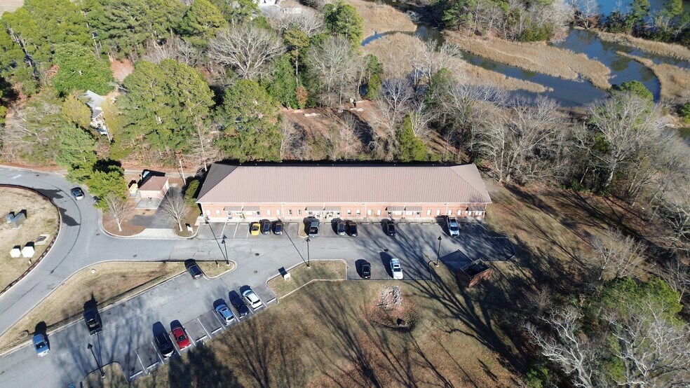 More Photos Of 3345 Bridge Rd, Suffolk Office For Sale