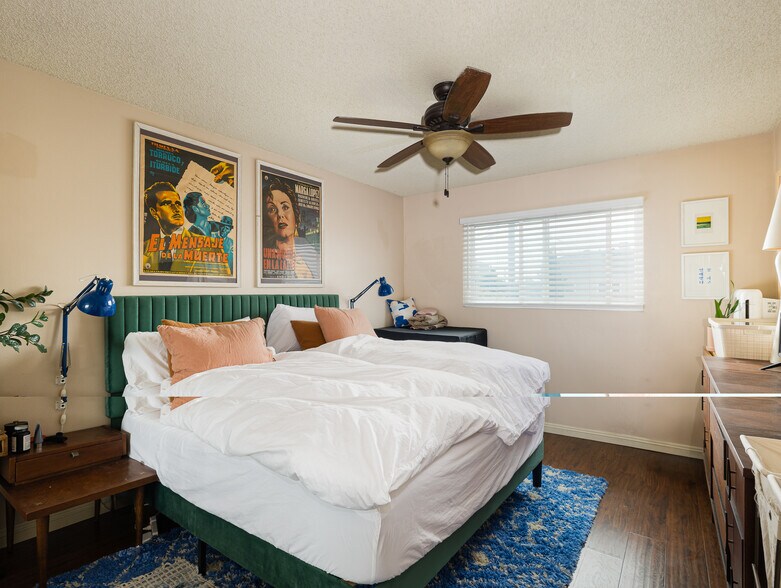 More Photos Of 426 E Imperial Ave, El Segundo Apartments For Sale