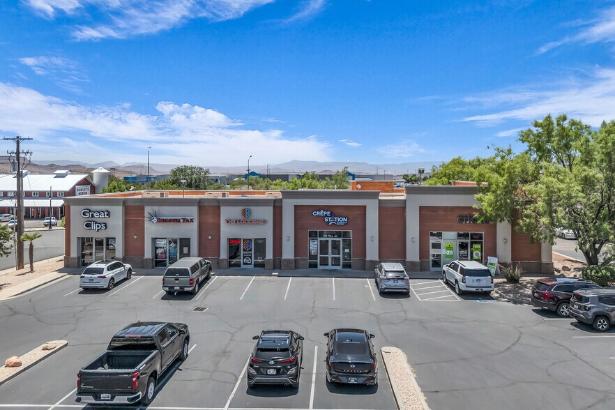 Primary Photo Of 520 W Telegraph St, Washington Freestanding For Lease