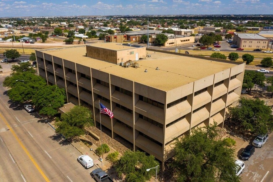 More Photos Of 125 W Missouri Ave, Midland Office For Lease