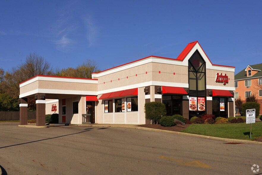 Primary Photo Of 3655 Maxton Rd, Dayton Fast Food For Sale