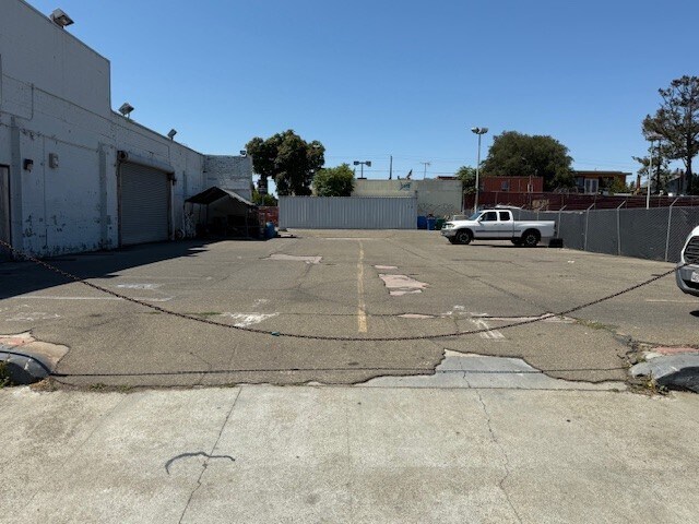 More Photos Of 1825 Park St, Alameda Auto Dealership For Sale