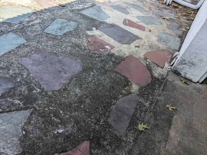 More Photos Of 1000 Old York Rd, Abington Office Residential For Sale