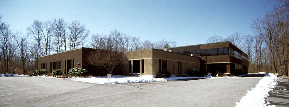 More Photos Of 31 Maple St, Milford Office For Sale