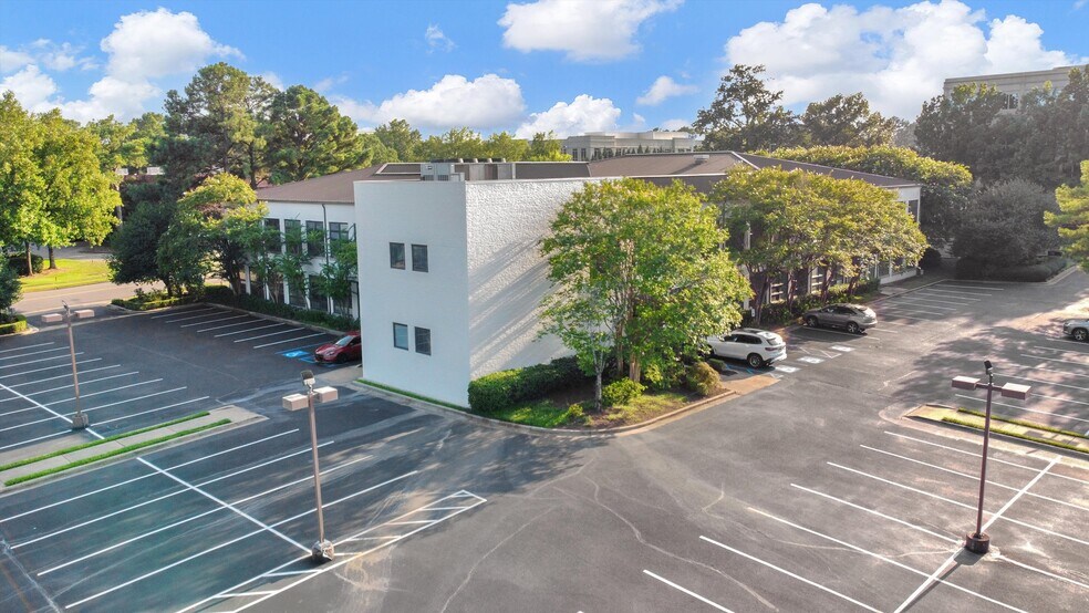 More Photos Of 756-765 Ridge Lake Blvd, Memphis Medical For Sale