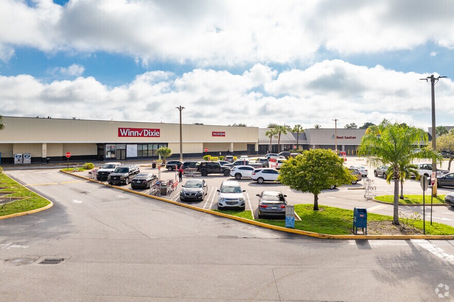 More Photos Of 17237-17161 NW 27th Ave, Opa Locka Unknown For Lease