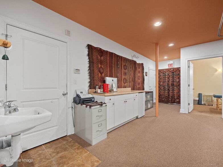 More Photos Of 4856 N Damen, Chicago Storefront Retail Office For Sale