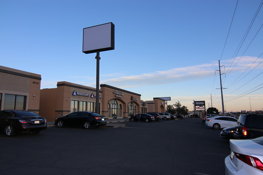 More Photos Of 9515 Gateway Blvd W, El Paso Unknown For Lease
