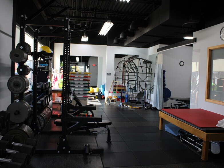 More Photos Of 101 Camelot Dr, Fond Du Lac Health Club For Sale