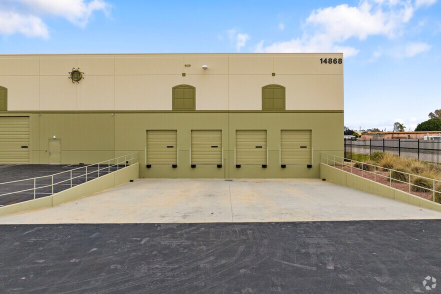 More Photos Of 14868 Los Angeles St, Irwindale Manufacturing For Sale