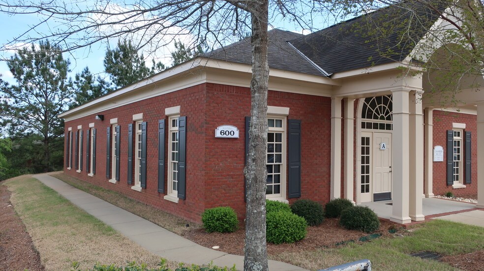 More Photos Of 5009 Riverchase Dr, Phenix City Medical For Lease
