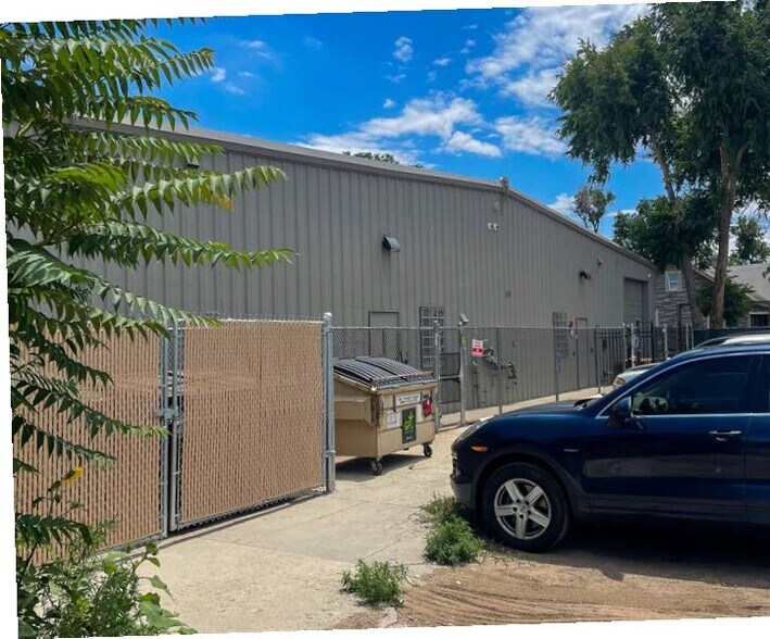 More Photos Of 5140 Clarkson St, Denver Industrial For Sale
