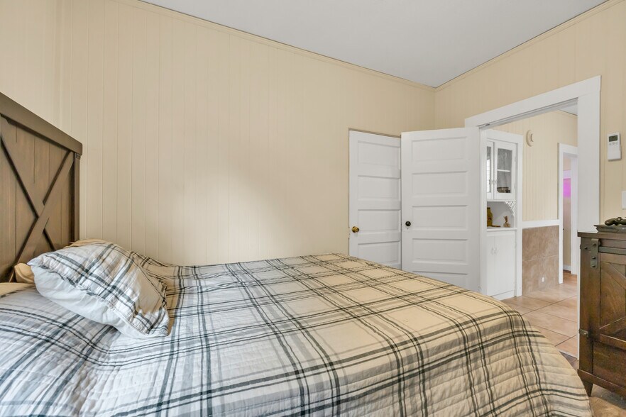 More Photos Of 1721 U St, Sacramento Apartments For Sale