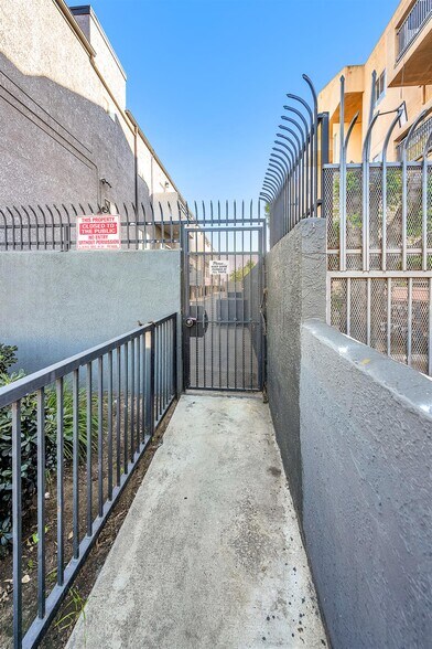 More Photos Of 14668 Nordhoff St, Panorama City Apartments For Sale