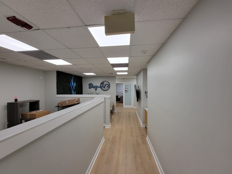 More Photos Of 1250 E Hallandale Beach Blvd, Hallandale Beach Office For Lease