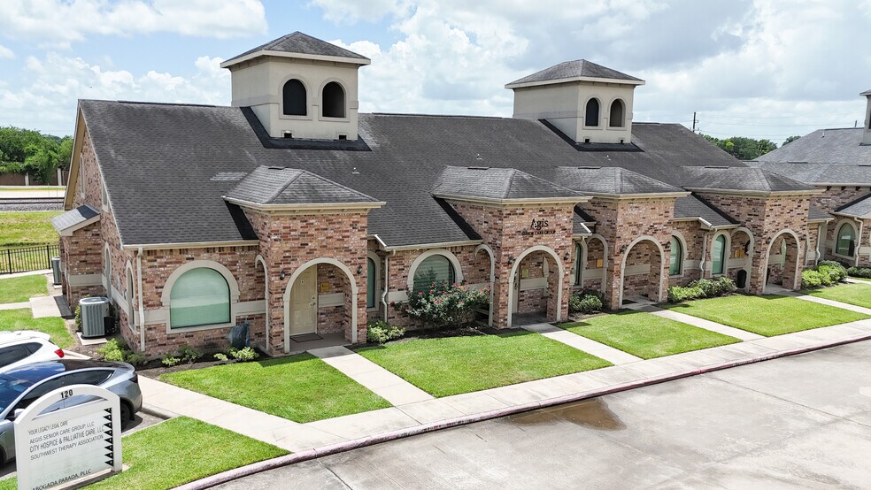 Primary Photo Of 120 Eldridge Rd, Sugar Land Medical For Sale