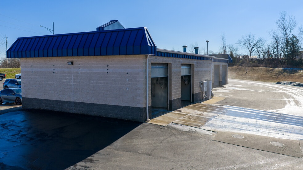 More Photos Of 949 Highway 42, Osage Beach Carwash For Sale