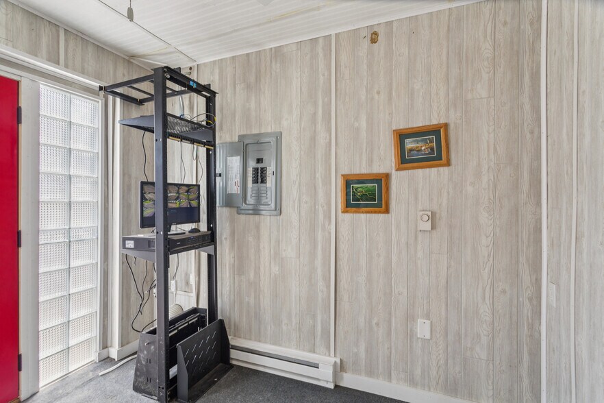 More Photos Of 715 N Sandusky St, Mount Vernon Self Storage For Sale