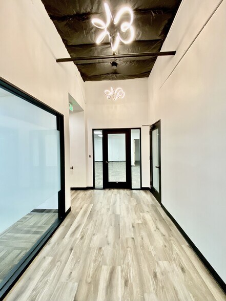 More Photos Of 321 Castro St, Mountain View Storefront Retail Office For Lease