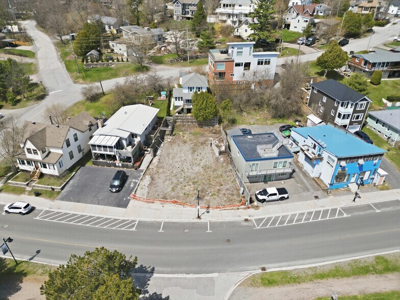 More Photos Of 22 Bay St, Parry Sound Land For Sale