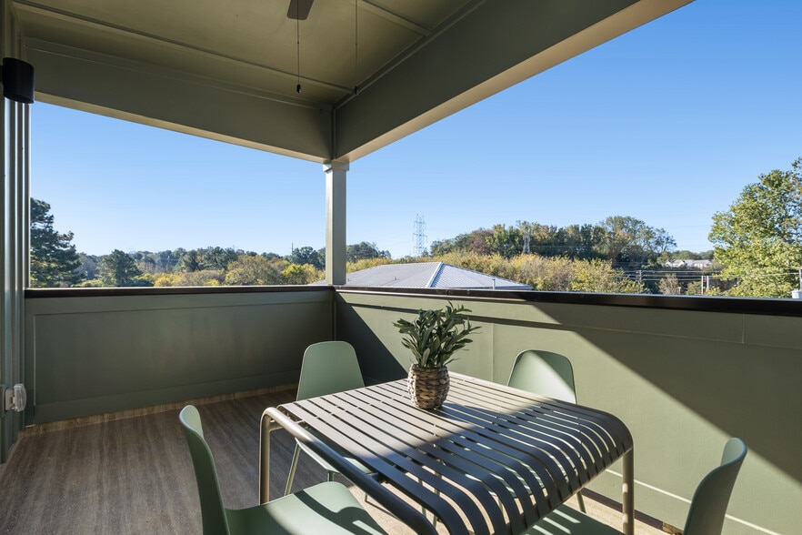 More Photos Of , Atlanta Multifamily For Sale