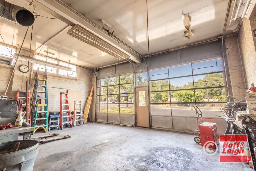More Photos Of 305 S Hancock Ave, Colorado Springs Warehouse For Sale