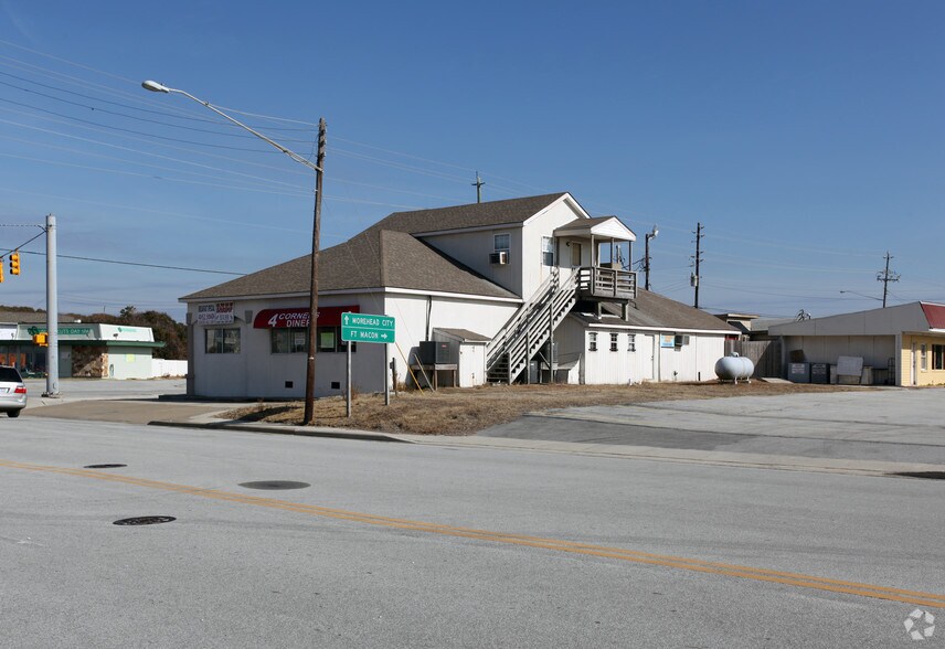 More Photos Of 100 E Fort Macon Rd, Atlantic Beach Restaurant For Sale