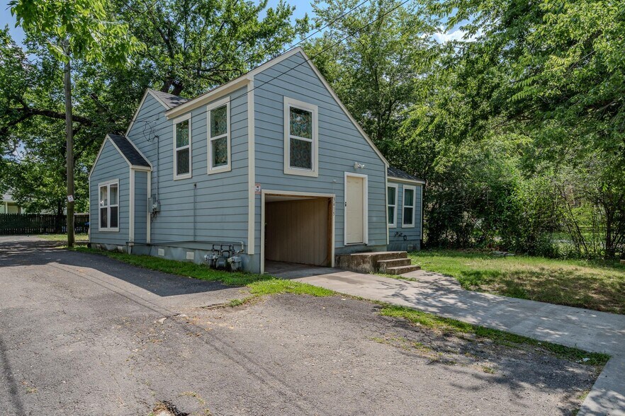 Primary Photo Of 3415 Henry St, Greenville Apartments For Sale