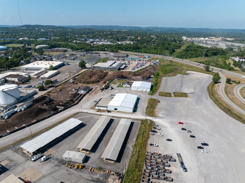 More Photos Of 6401 Centennial Blvd, Nashville Warehouse For Lease